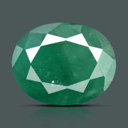 Emerald (Panna) Cts 3.76 